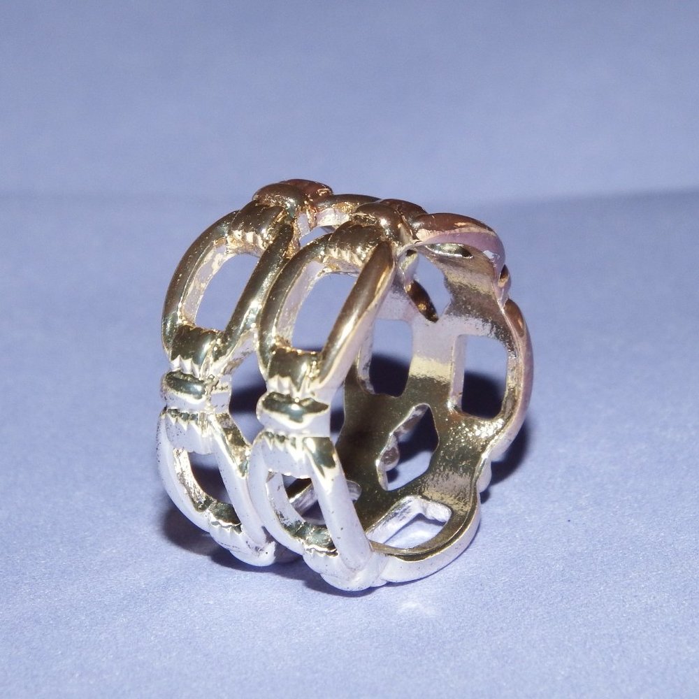 Size 8 silver ring
